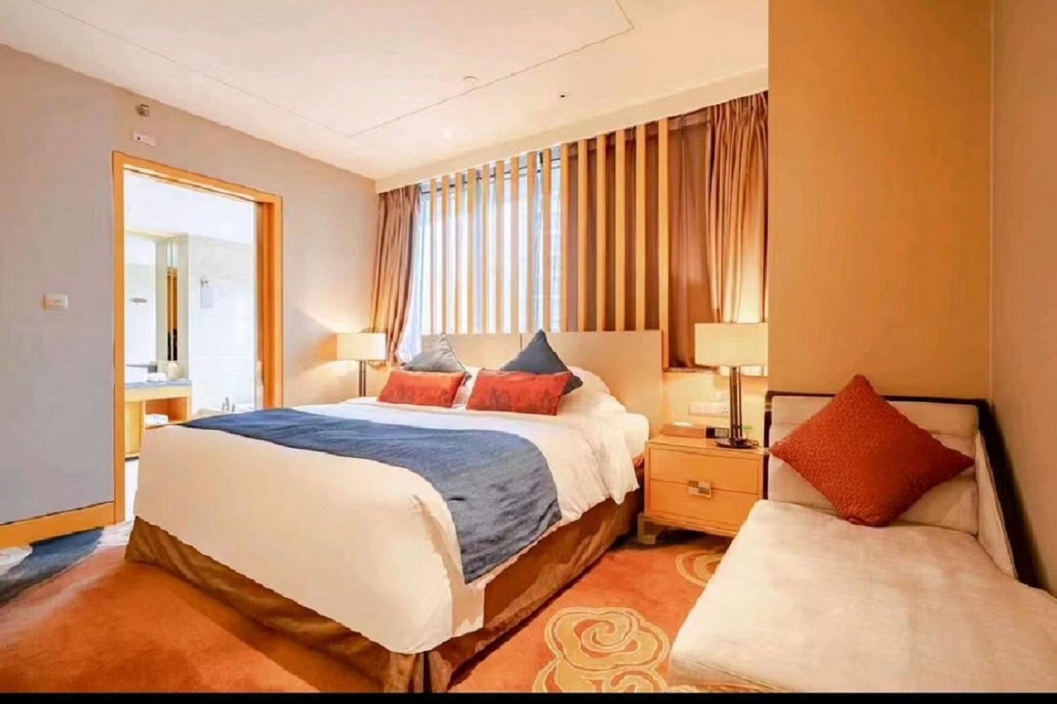 Felton Grand Hotel Chengdu Extérieur photo