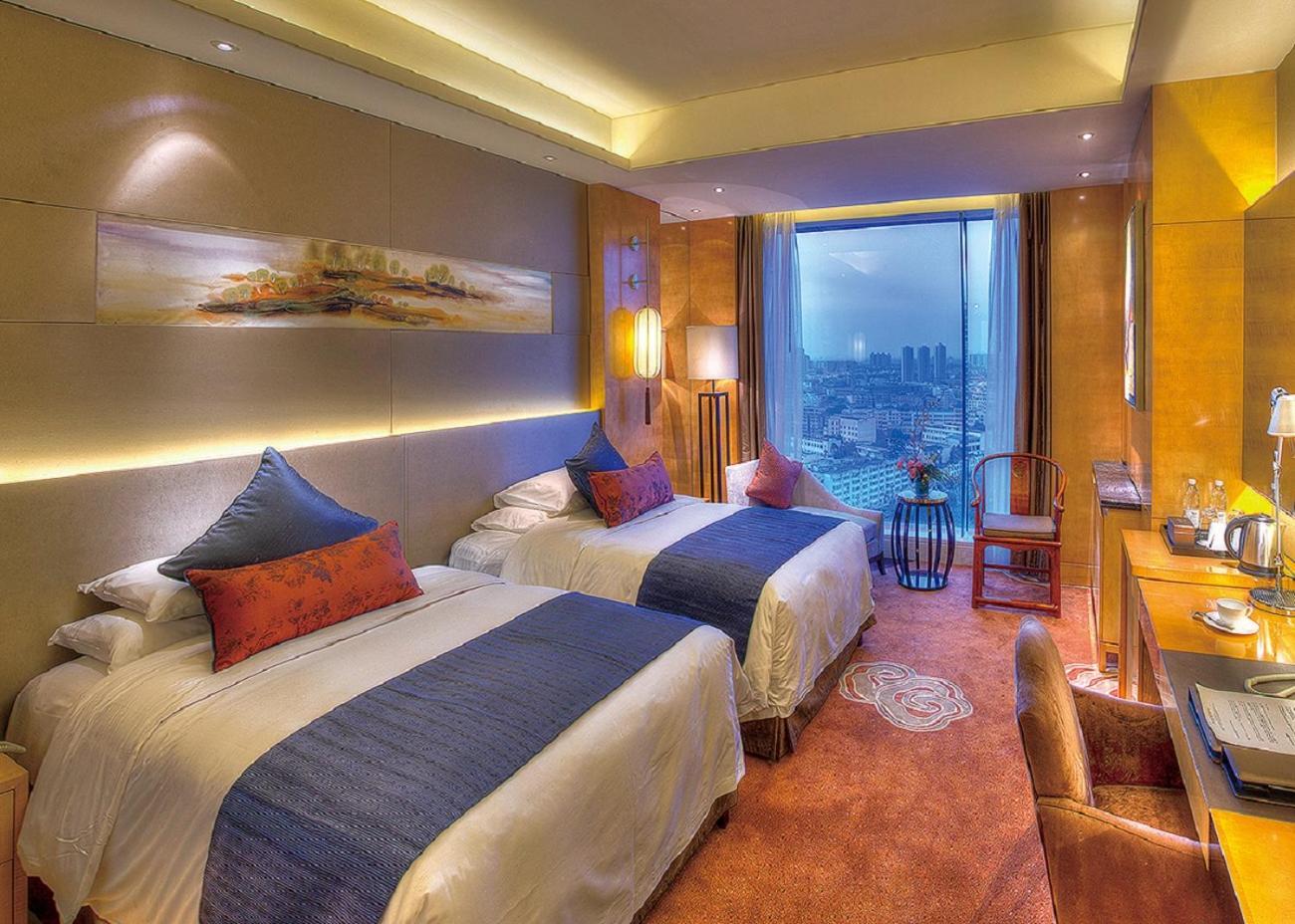 Felton Grand Hotel Chengdu Extérieur photo