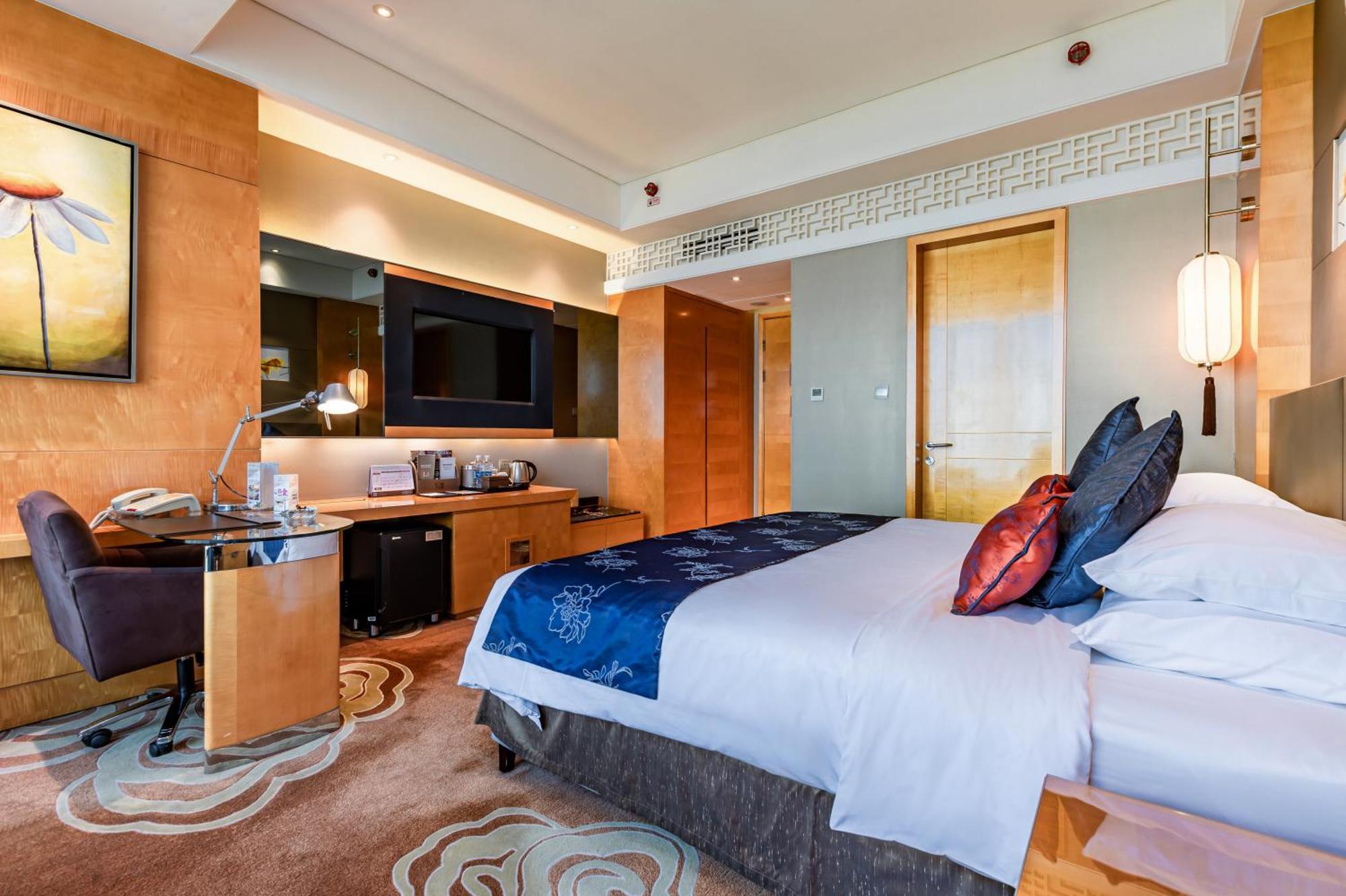 Felton Grand Hotel Chengdu Extérieur photo