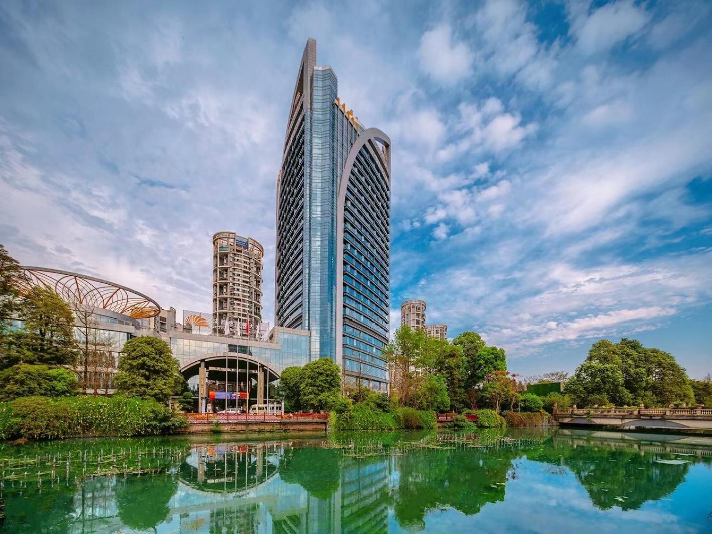 Felton Grand Hotel Chengdu Extérieur photo
