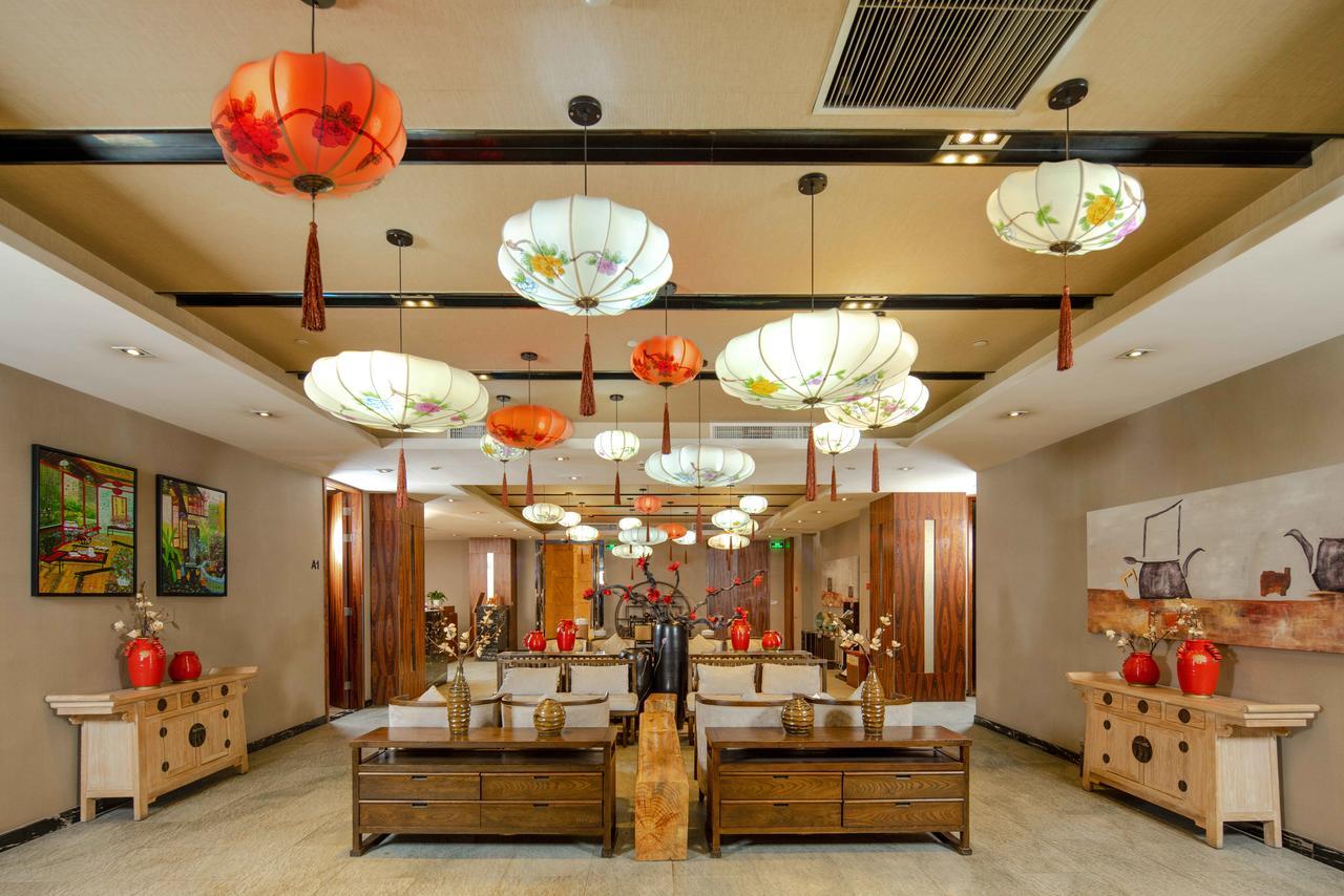 Felton Grand Hotel Chengdu Extérieur photo